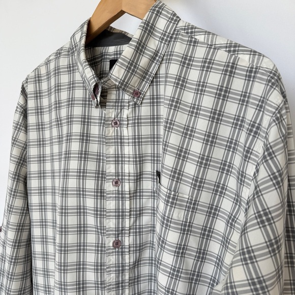 K-WAY Tech Men's Gray Plaid Long Sleeve Button-Up Shirt Size L Casual Collared - Picture 2 of 12